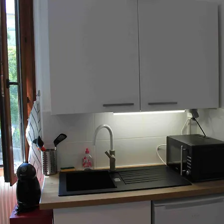 Tres Beau Proche Centre, Tres Calme Apartment Annecy
